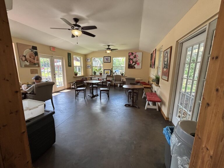 round earth2 768x576