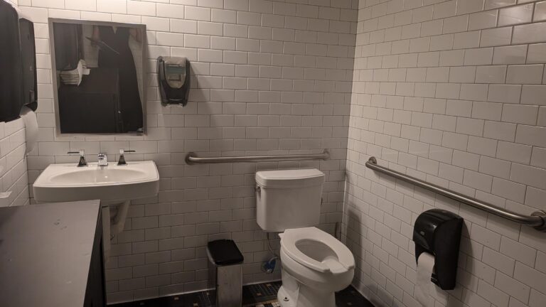 packstavern5 768x432